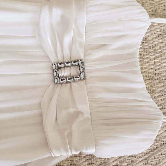 White Dress w/Rhinestone Buckle n Satin Straps - Picture 2 of 7